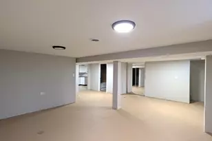 14844 Dearborn St, Dolton, IL 60419 - Photo 12