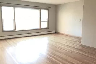 6408 W Raven St, Chicago, IL 60631 - Photo 2