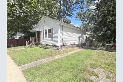 222 W Park Street, Harrisburg, IL 62946 - Photo 4