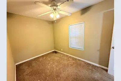 222 W Park Street, Harrisburg, IL 62946 - Photo 12