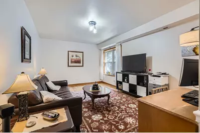 28 S 6th Avenue #1D, La Grange, IL 60525 - Photo 4