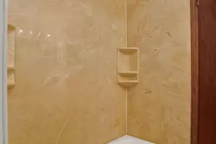 5143 N East River Rd, Chicago, IL 60656 - Photo 24