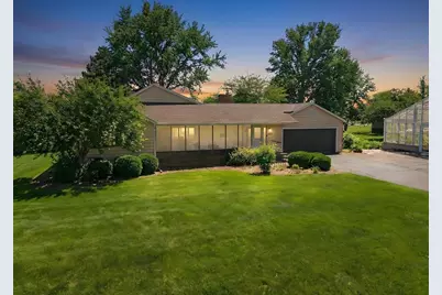 1126 E State Street, Sycamore, IL 60178 - Photo 16