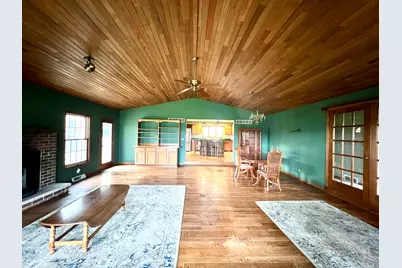 1126 E State Street, Sycamore, IL 60178 - Photo 56