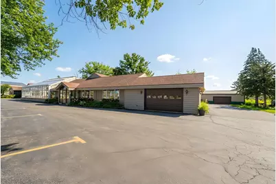 1126 E State Street, Sycamore, IL 60178 - Photo 82