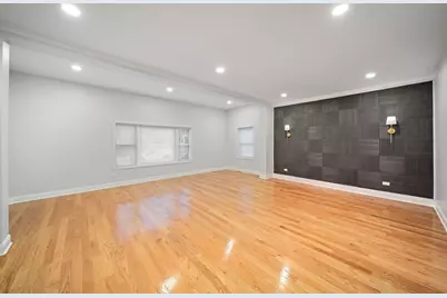 921 N Humphrey Avenue, Oak Park, IL 60302 - Photo 4