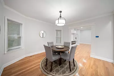 921 N Humphrey Avenue, Oak Park, IL 60302 - Photo 10