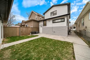 921 N Humphrey Ave, Oak Park, IL 60302 - Photo 24