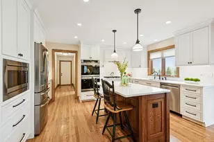 54 Gentry Dr, Hawthorn Woods, IL 60047 - Photo 10