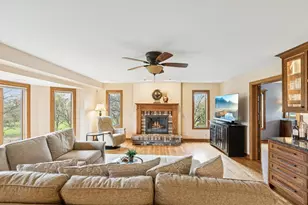 54 Gentry Dr, Hawthorn Woods, IL 60047 - Photo 20