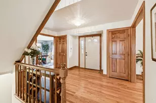 54 Gentry Dr, Hawthorn Woods, IL 60047 - Photo 4