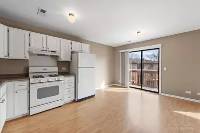 565 Dean Drive #F, South Elgin, IL 60177 - Photo 10