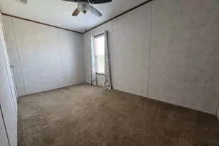 83 St George Dr, Bourbonnais, IL 60914 - Photo 6