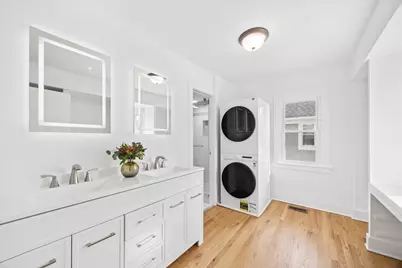 542 N Ridgeland Avenue, Oak Park, IL 60302 - Photo 12