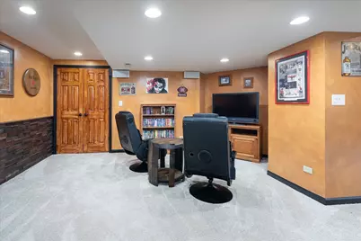 1576 Pine Lake Drive, Naperville, IL 60564 - Photo 36