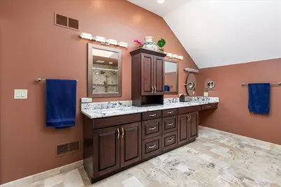 1576 Pine Lake Drive, Naperville, IL 60564 - Photo 26