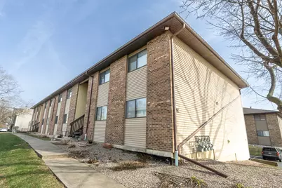 381 S Collins Street #B, South Elgin, IL 60177 - Photo 1