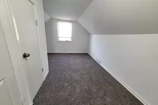 209 Bellevue Dr, Round Lake Park, IL 60073 - Photo 14