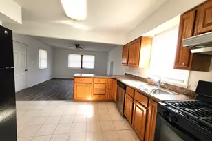 209 Bellevue Dr, Round Lake Park, IL 60073 - Photo 6