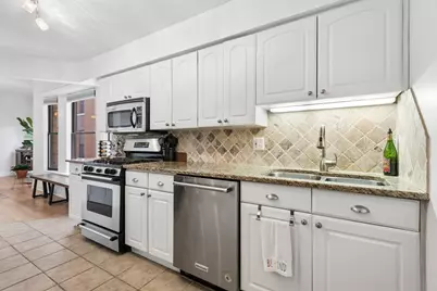 3909 N Sheridan Road #3H, Chicago, IL 60613 - Photo 12