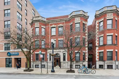 3909 N Sheridan Road #3H, Chicago, IL 60613 - Photo 1