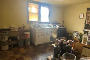 7712 New Castle Ave, Burbank, IL 60459 - Photo 8