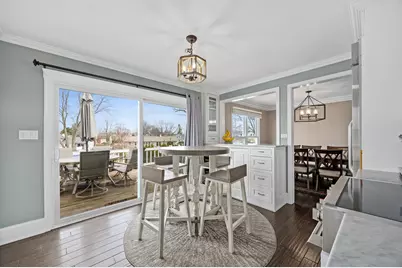 960 Sycamore Court, Hoffman Estates, IL 60192 - Photo 6