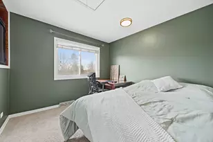 960 Sycamore Ct, Hoffman Estates, IL 60192 - Photo 18