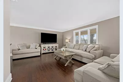 960 Sycamore Court, Hoffman Estates, IL 60192 - Photo 12