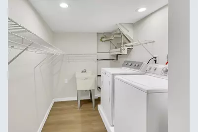 4821 N Mont Clare Avenue, Chicago, IL 60656 - Photo 26