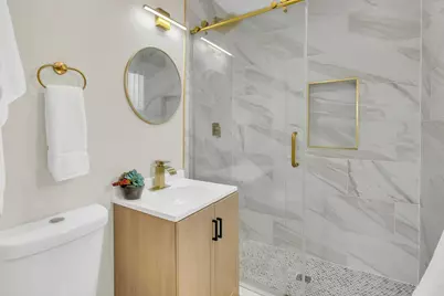 4821 N Mont Clare Avenue, Chicago, IL 60656 - Photo 16