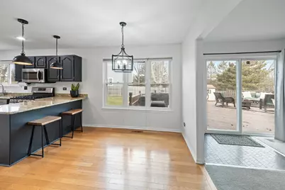 96 Alexandra Court, Mundelein, IL 60060 - Photo 4