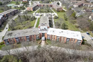 1615 E Central Rd, Arlington Heights, IL 60005 - Photo 18