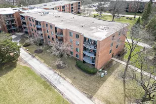 1615 E Central Rd, Arlington Heights, IL 60005 - Photo 22