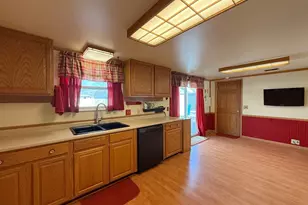 2406 11th St, Silvis, IL 61282 - Photo 18