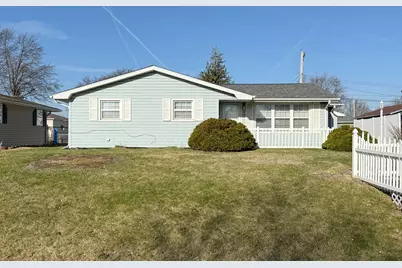 2406 11th Street, Silvis, IL 61282 - Photo 1