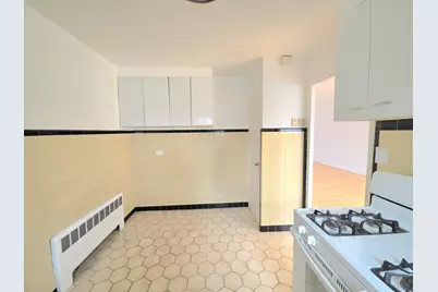 1100 N Harlem Avenue #1, River Forest, IL 60305 - Photo 4