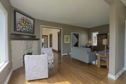 520 S Wheaton Avenue, Wheaton, IL 60187 - Photo 12