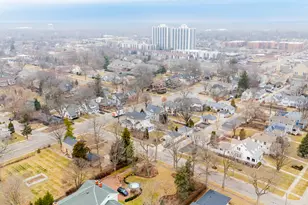 520 S Wheaton Ave, Wheaton, IL 60187 - Photo 76