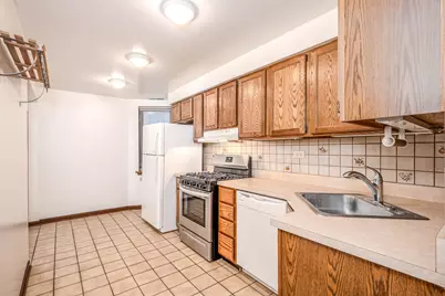 [Address not provided], Chicago, IL 60657 - Photo 10