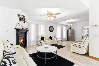 1431 Il Route 75, Freeport, IL 61032 - Photo 12