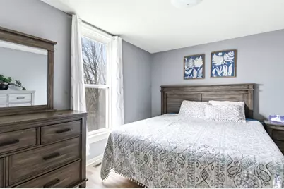 1431 Il Route 75, Freeport, IL 61032 - Photo 28