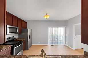 3414 Cameron Dr, Elgin, IL 60123 - Photo 6