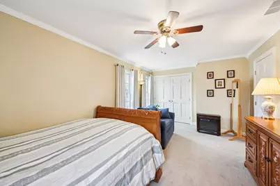 388 Narragansett Court, Crystal Lake, IL 60012 - Photo 34