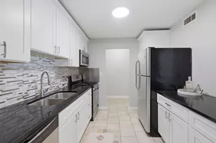 5001 Carriage Way Dr, Rolling Meadows, IL 60008 - Photo 14