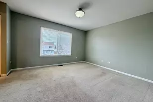 2479 Montclair Ln, Montgomery, IL 60538 - Photo 14