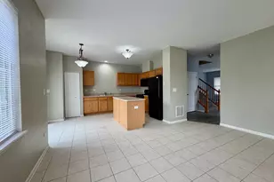 2479 Montclair Ln, Montgomery, IL 60538 - Photo 8