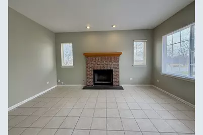 2479 Montclair Lane, Montgomery, IL 60538 - Photo 10