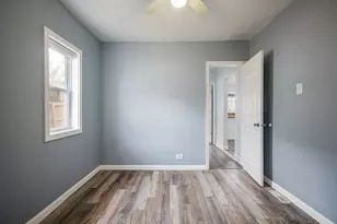 7607 Hickory Rd, Wonder Lake, IL 60097 - Photo 12