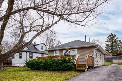 7607 Hickory Road, Wonder Lake, IL 60097 - Photo 2